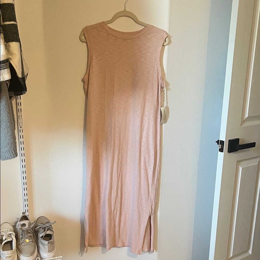 Universal thread Sleeveless Pink Maxi Dress
